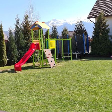 Pensiunea Dara Rîşnov Luaran gambar