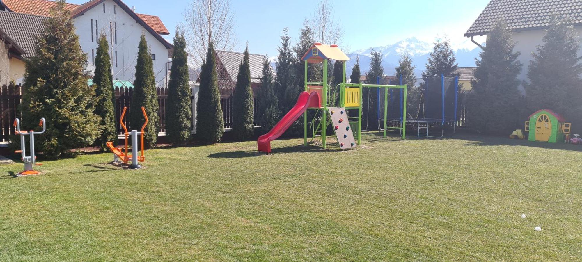 Pensiunea Dara Rîşnov Luaran gambar