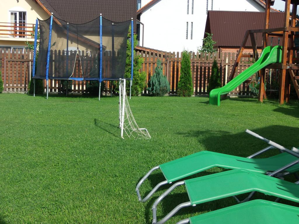 Pensiunea Dara Rîşnov Luaran gambar